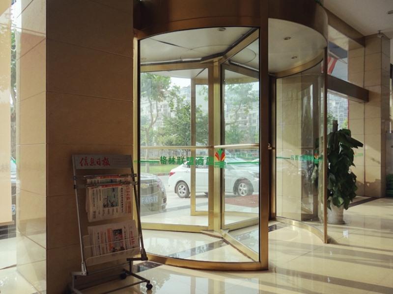 Greentree Alliance Jiangxi Nanchang Honggutan Middle Fenghuang Avenue Hotel Экстерьер фото