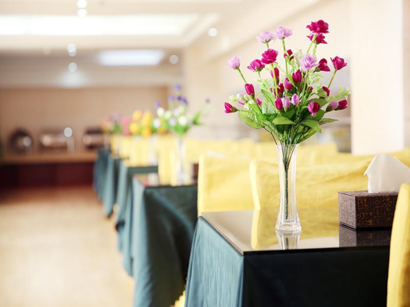 Greentree Alliance Jiangxi Nanchang Honggutan Middle Fenghuang Avenue Hotel Экстерьер фото