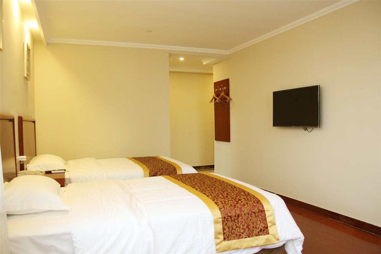 Greentree Alliance Jiangxi Nanchang Honggutan Middle Fenghuang Avenue Hotel Экстерьер фото
