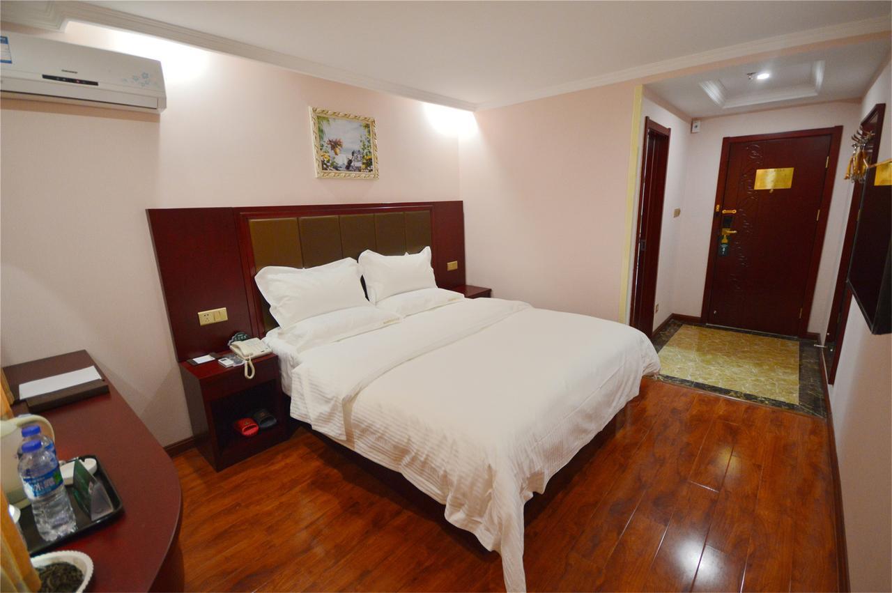 Greentree Alliance Jiangxi Nanchang Honggutan Middle Fenghuang Avenue Hotel Экстерьер фото