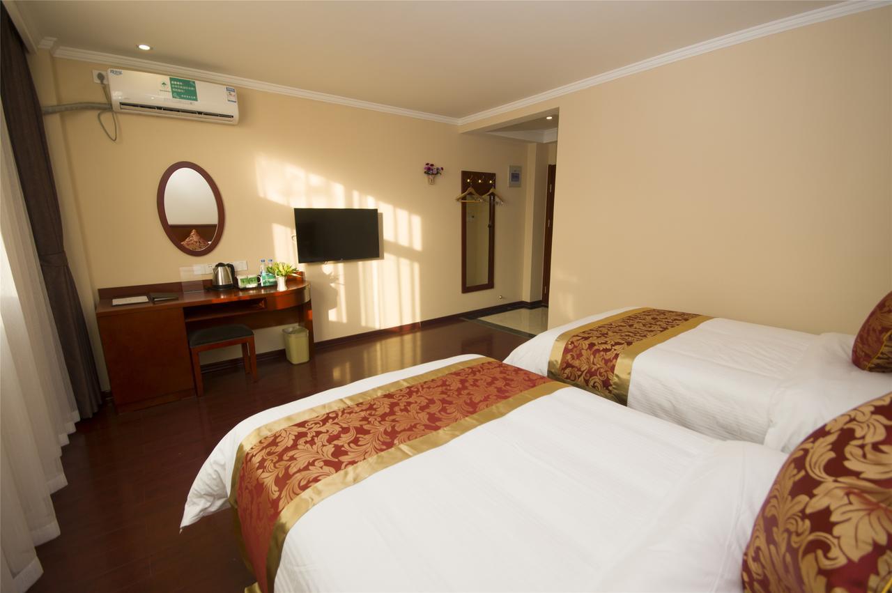 Greentree Alliance Jiangxi Nanchang Honggutan Middle Fenghuang Avenue Hotel Экстерьер фото